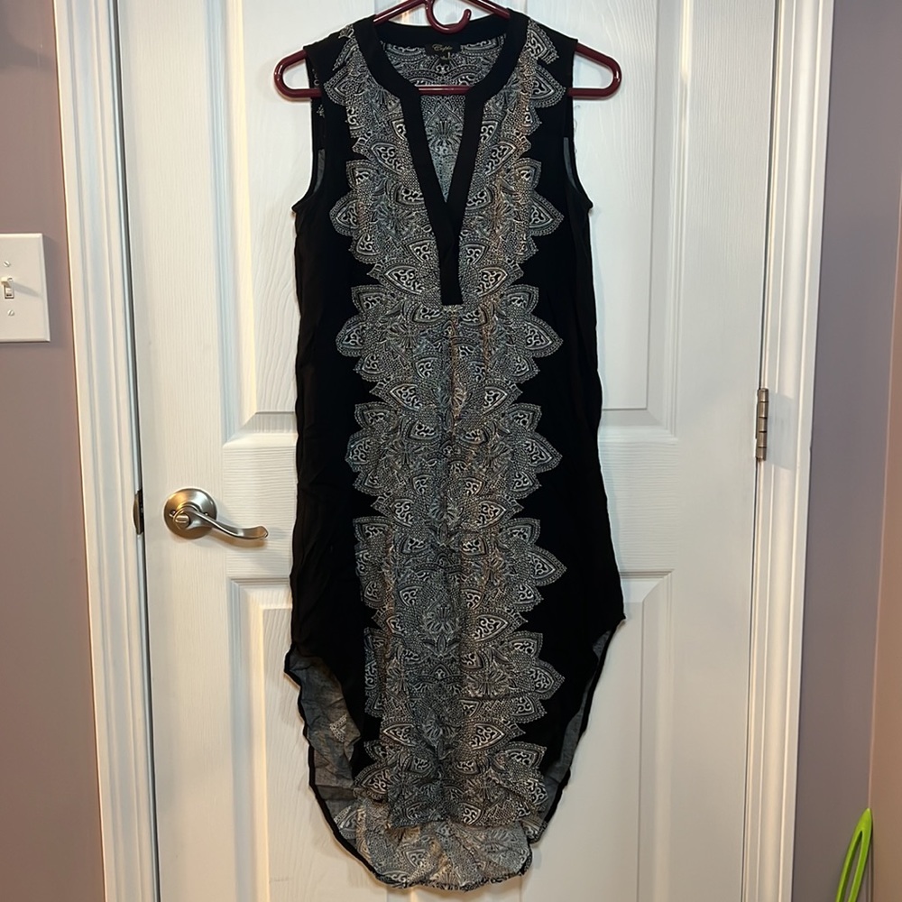 Women’s Cupio Sleeveless Low Cut Midi Dress Small